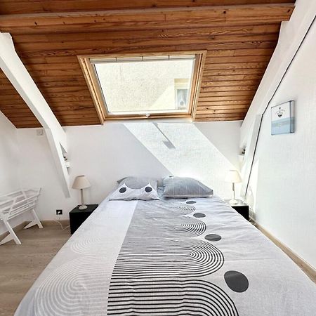 Maison De Pecheur Atypique Les Pieds Dans L'Eau Плёмёр Экстерьер фото